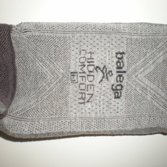 Balega Hidden Comfort Socks - 3 pairs, Medium, Charcoal - Picture 3 of 5